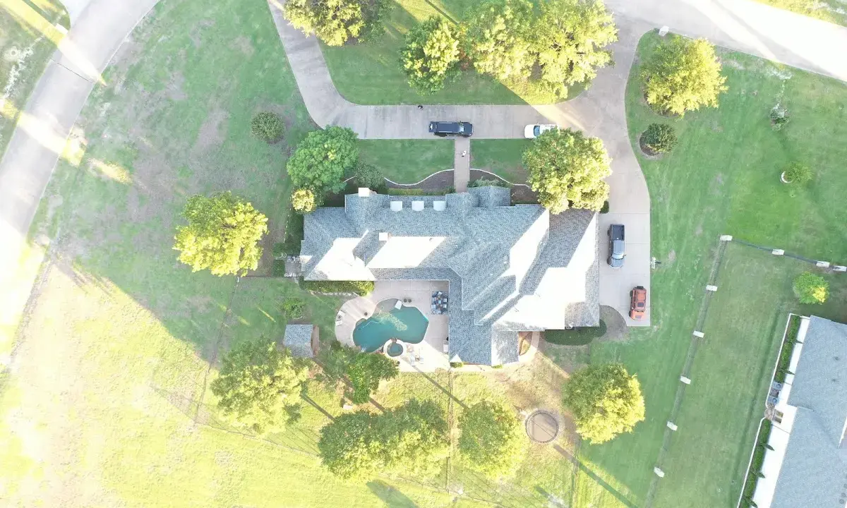 New shingle roof installation on a home in Independence